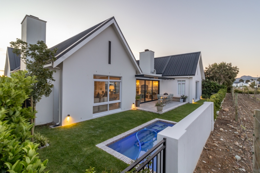 4 Bedroom Property for Sale in Val De Vie Estate Western Cape